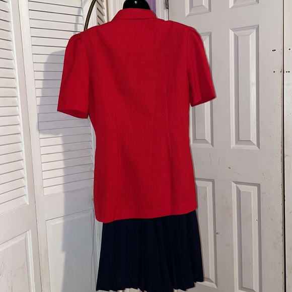Double Breasted Red Skirt Set - Size 12 - Picture 3 of 12